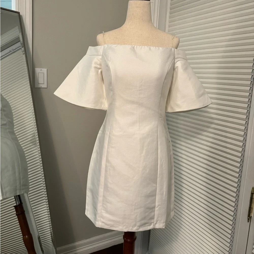 Do+Be | White Satin Off Shoulder Midi Dress | S - Picture 1 of 13